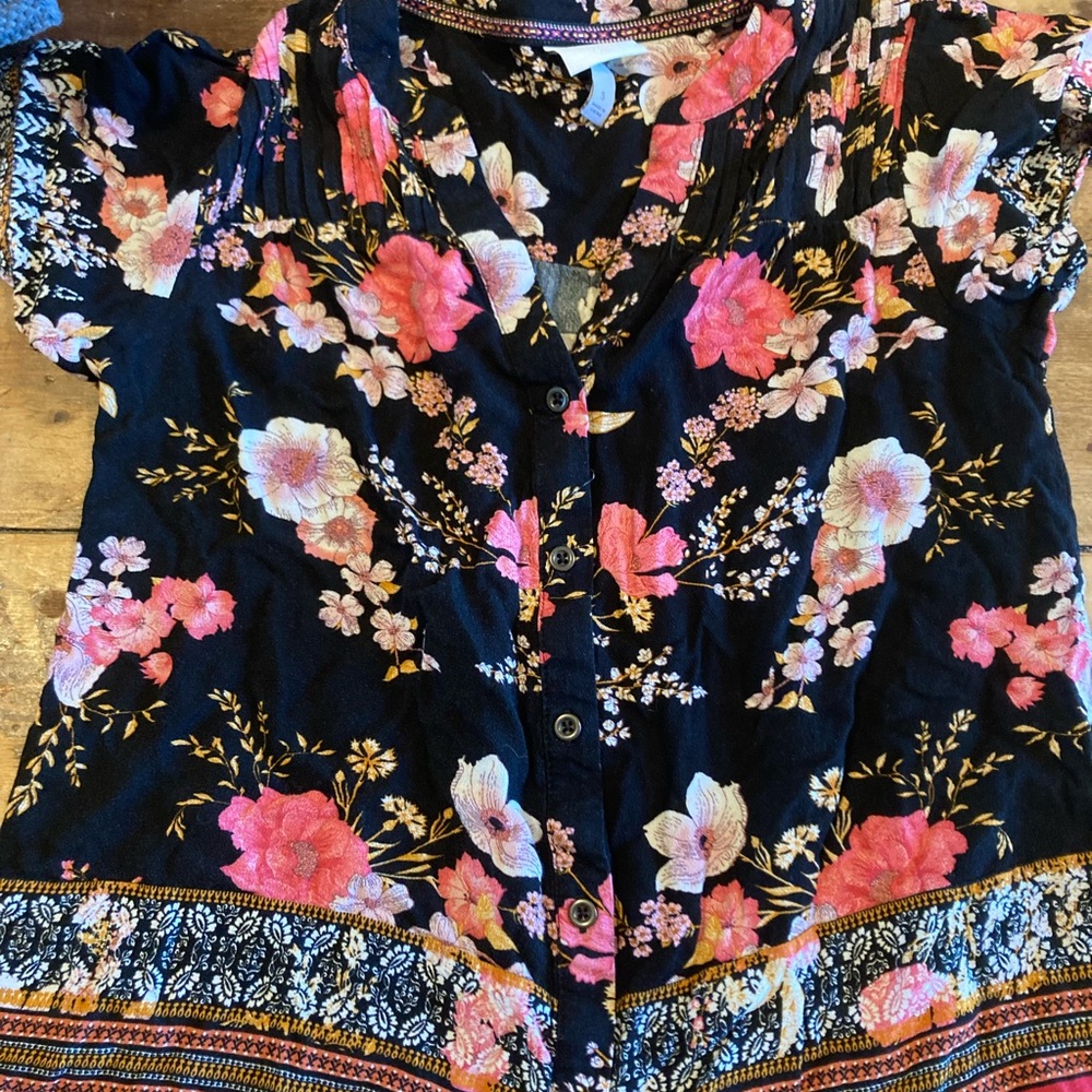 Floral Crepe Blouse